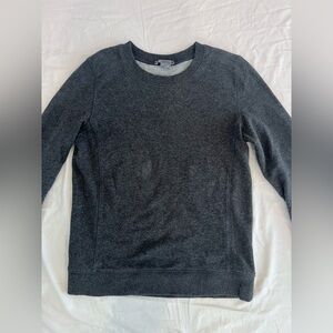 Vince Women’s crewneck sweater